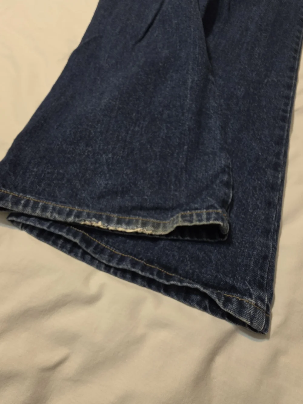 Tommy Hilfiger size 11